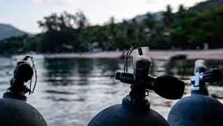 Deep Diver Specialty Course tanks on Crystal Dive boat