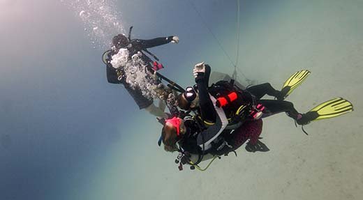 Rescue diver practice underwater at Koh Tao